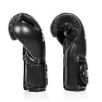 Fairtex BGV9C-PLUS Bokshandschoenen - Mexican Style - Zwart – zijaanzicht van het paar
