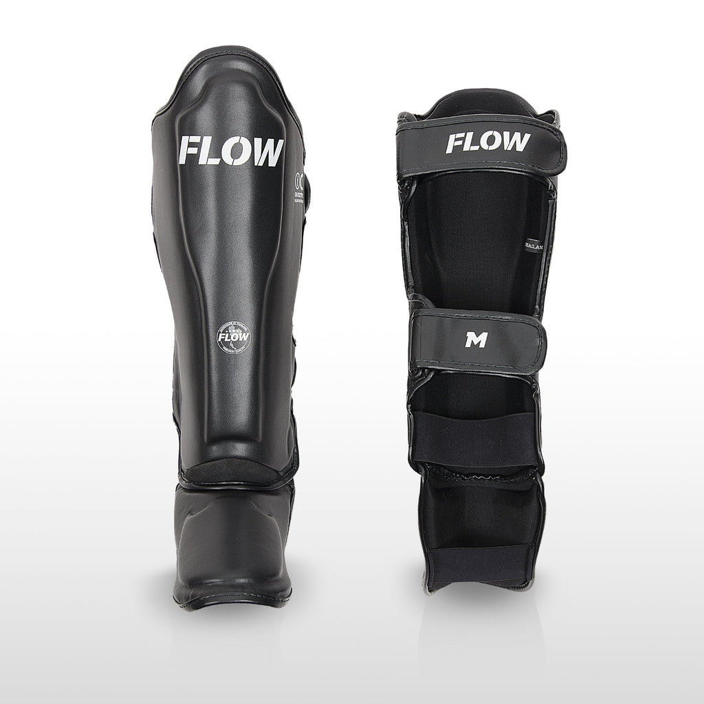 Flow Classic Thai Scheenbeschermers - Zwart
