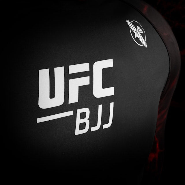 Hayabusa UFC BJJ Rash Guard – Zwart / Rood