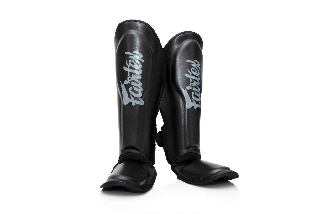 Fairtex X Booster Scheenbeschermers - FXB SG - Zwart/Grijs