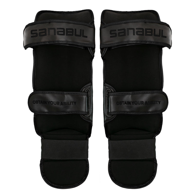 Sanabul Essential Hook and Loop Scheenbeschermers - Zwart