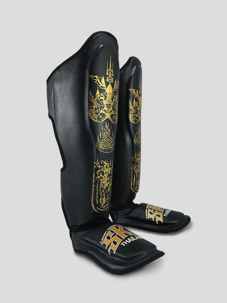 SKS Empire Scheenbeschermers - Sak Yant - Echt Leer - Zwart / Goud